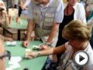 НЕ ЛЕТАЙТЕ С РЕД ВИНГС!!! Задержка рейса на неопределенное время, дезинформация пассажиров, удержание пассажиров взаперти более 10 часов после <b